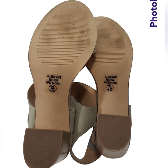 SODA~Woman Size 7.5 M~Gray Open Toe Chunky Heel Ankle Strap Dress Sandals NEW. - Picture 10 of 11